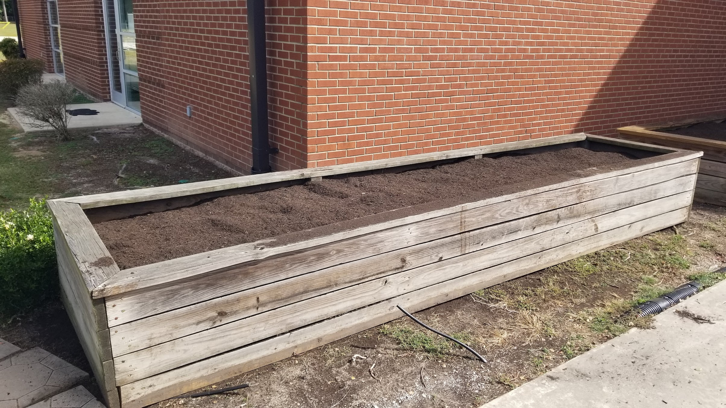 Raised bed